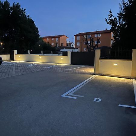 Apartment Igor 3 **** Медулин Экстерьер фото
