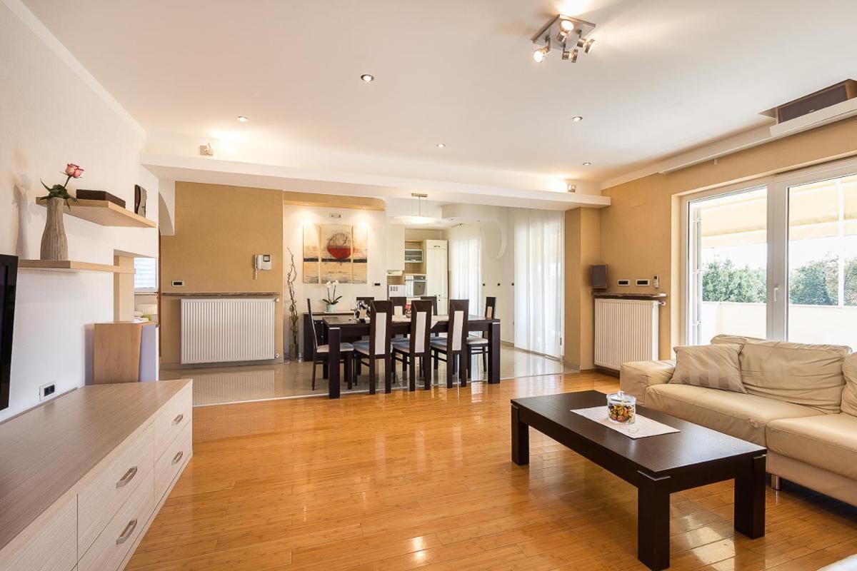 Apartment Igor 3 **** Медулин Экстерьер фото