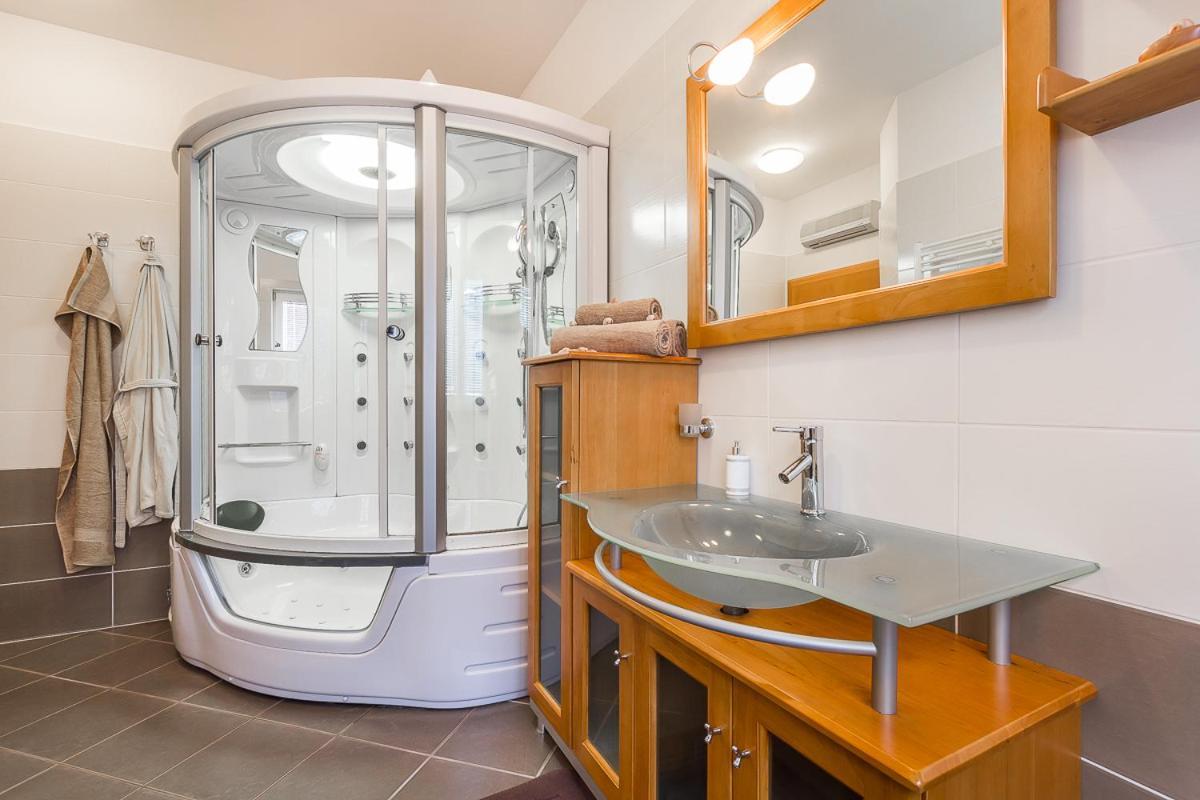 Apartment Igor 3 **** Медулин Экстерьер фото