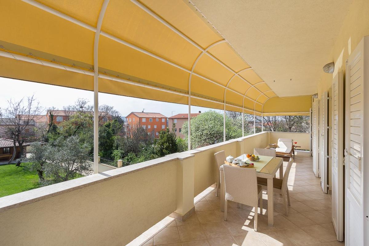 Apartment Igor 3 **** Медулин Экстерьер фото
