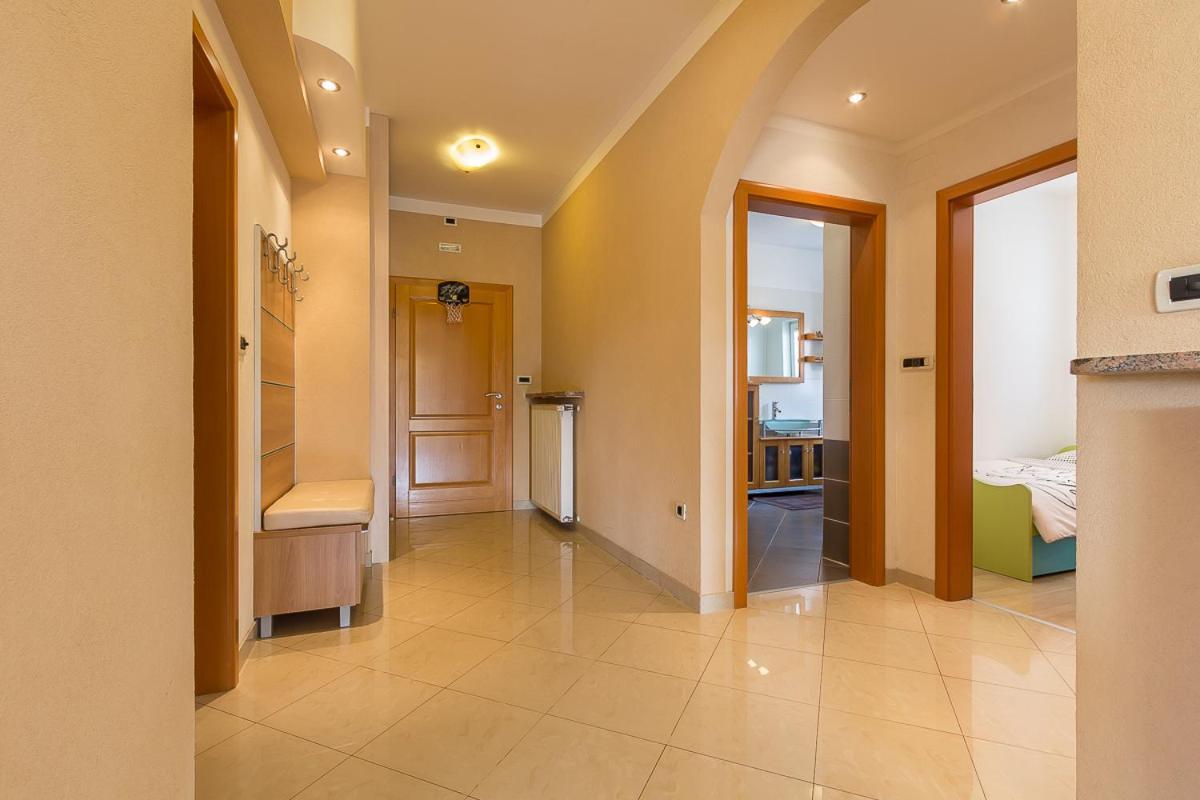 Apartment Igor 3 **** Медулин Экстерьер фото